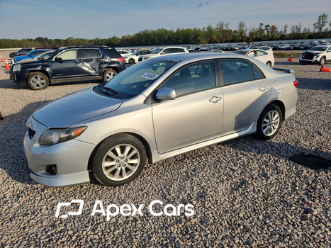 Toyota Corolla 2010 - Image 1 of 12