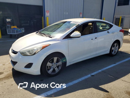 Hyundai Elantra 2013 - Image 1 of 12