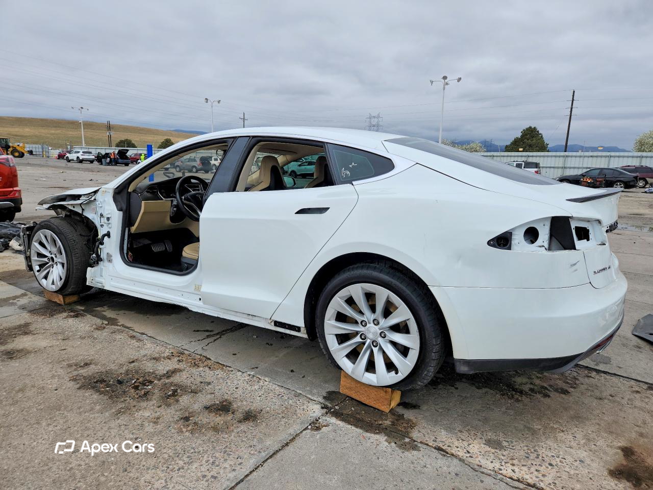 Tesla Model S 2013