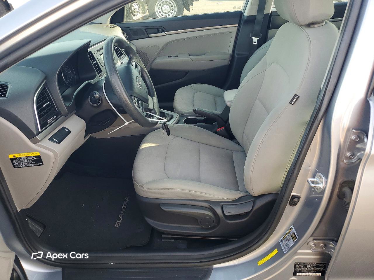 Hyundai Elantra 2017