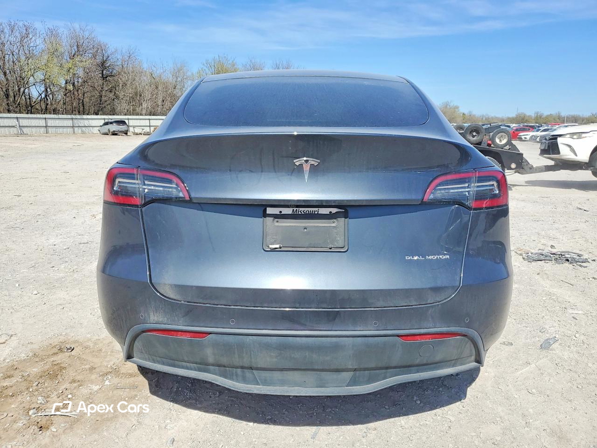 Tesla Model Y 2020