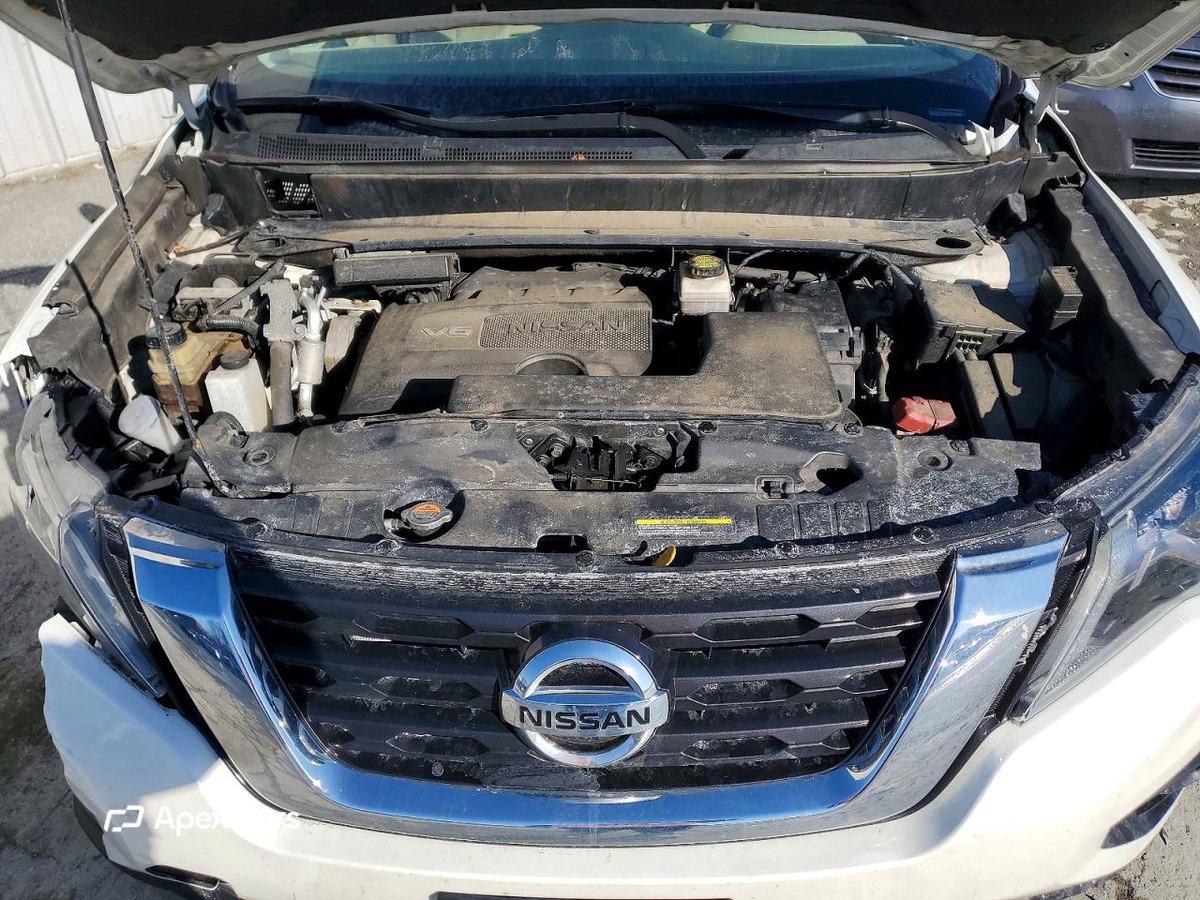 Nissan Pathfinder 2017