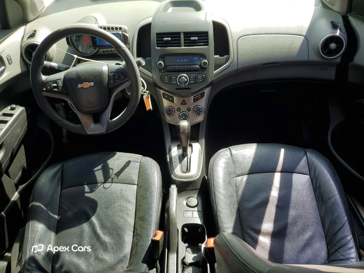 Chevrolet Sonic 2015