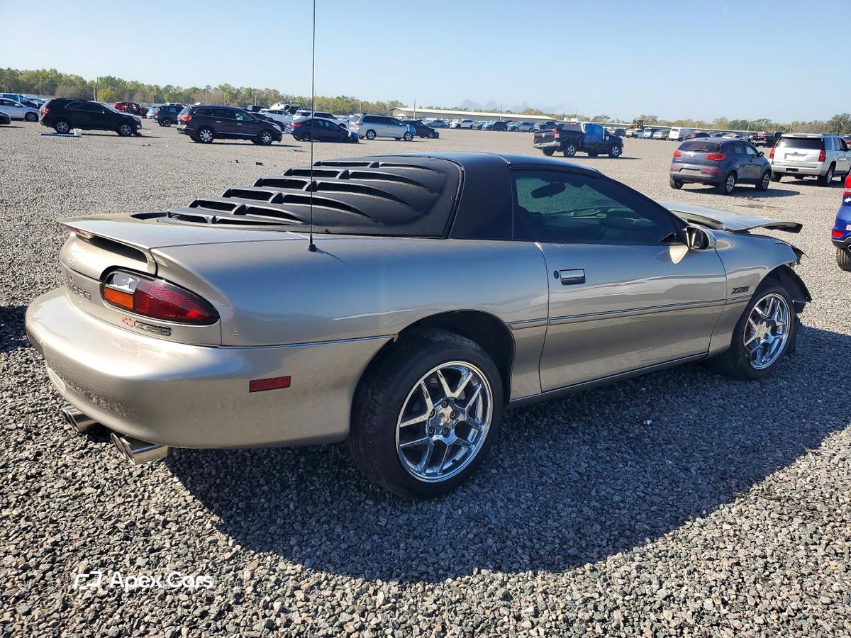 Chevrolet Camaro 2002