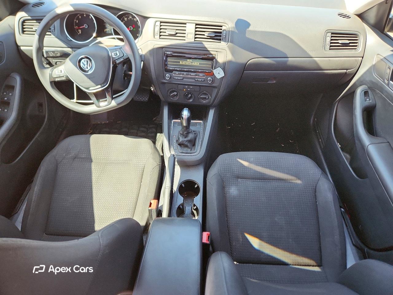 Volkswagen Jetta 2015