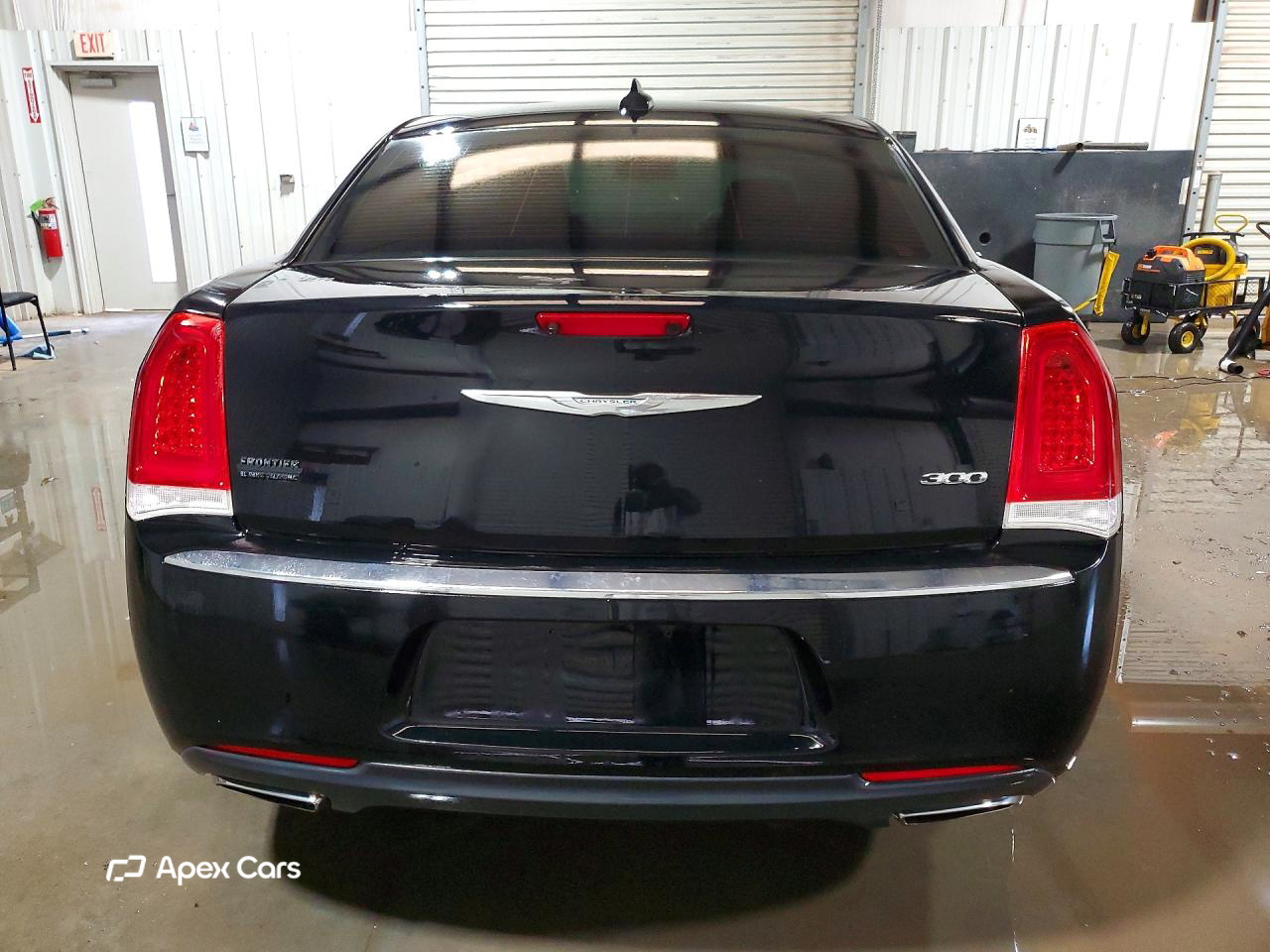 Chrysler 300 2017