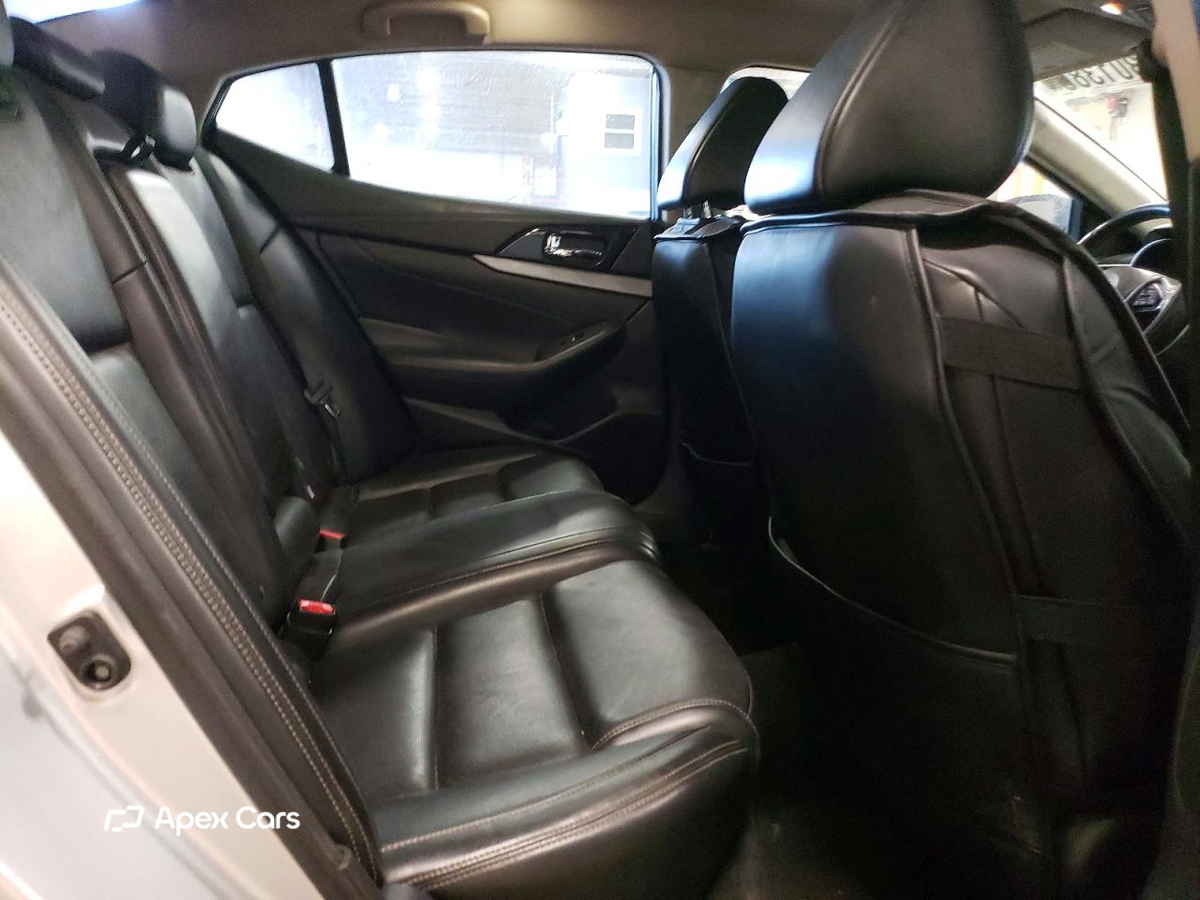 Nissan Maxima 2016