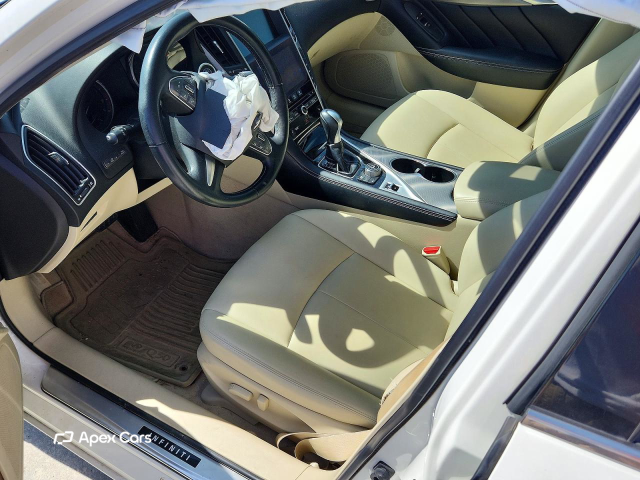 Infiniti Q50 2015