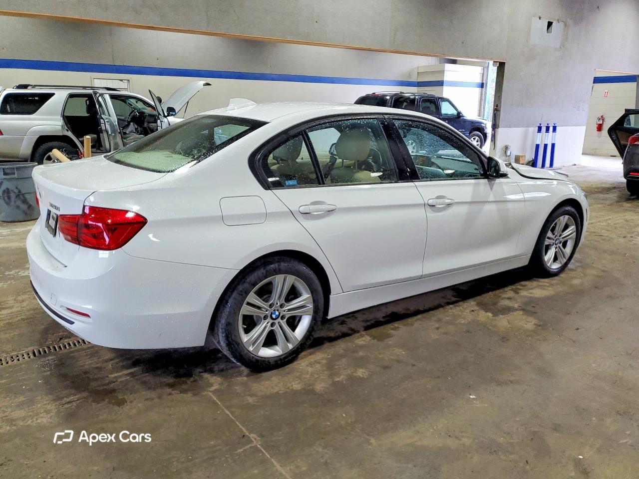 BMW Series 3 2016