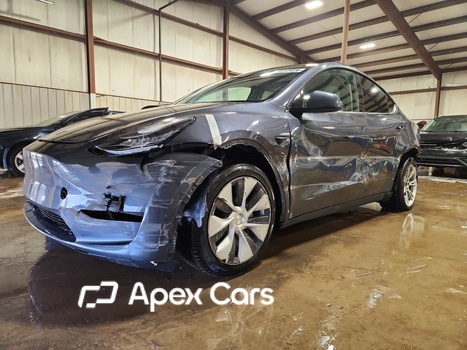 Tesla Model Y 2023 - Zdjęcie 1 z 14