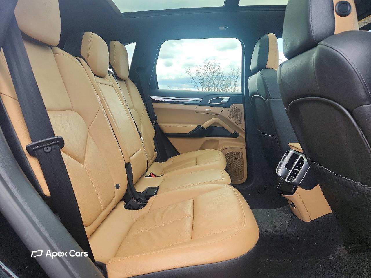 Porsche Cayenne 2014