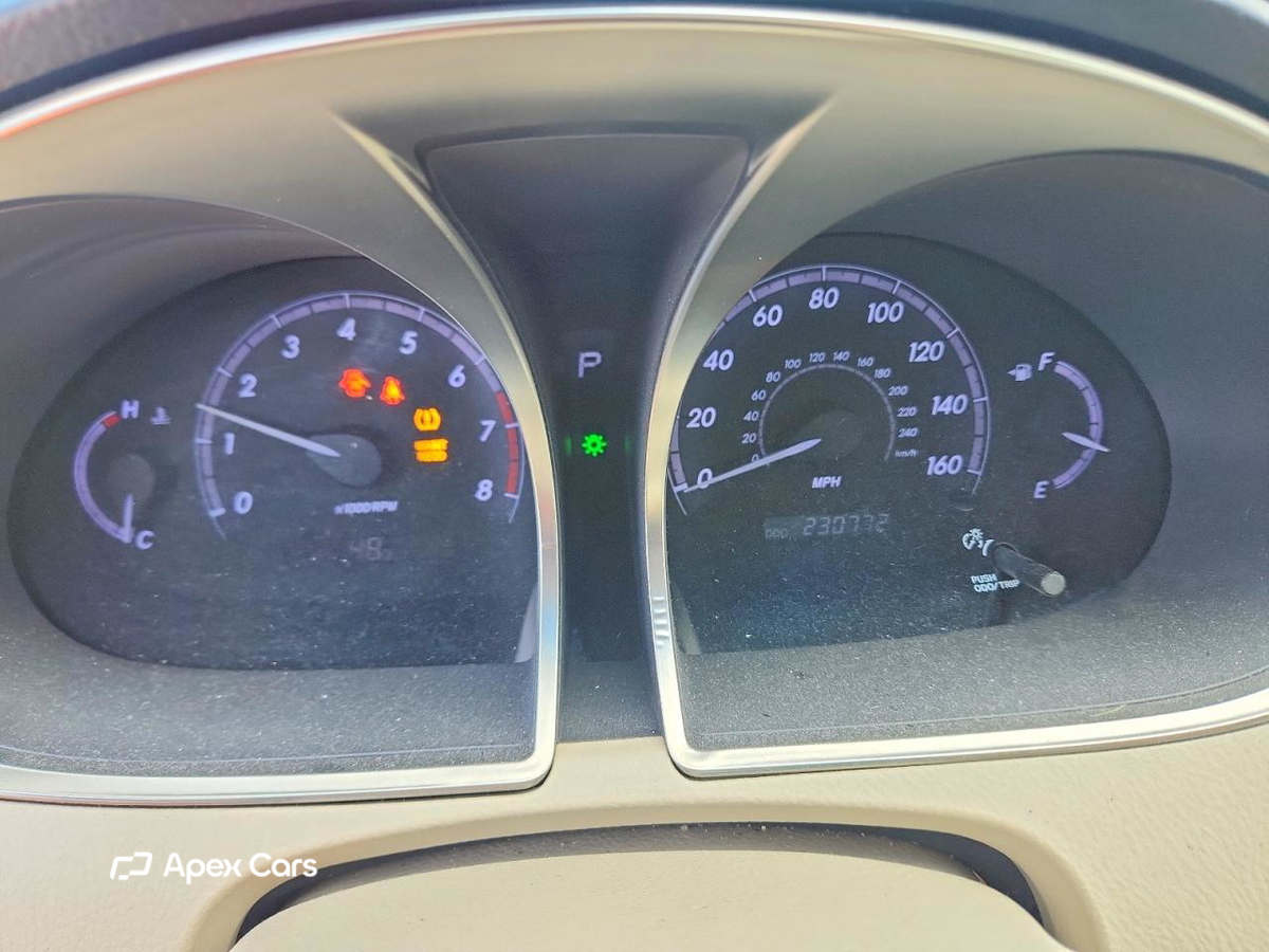 Toyota Avalon 2011