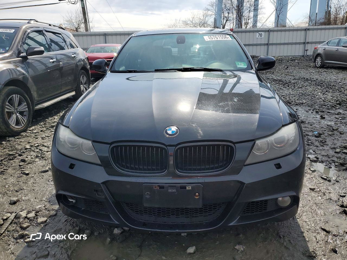 BMW Series 3 2011