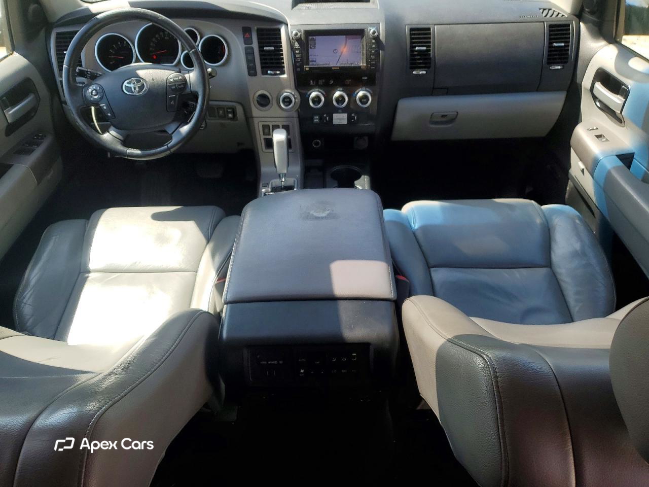 Toyota Sequoia 2012
