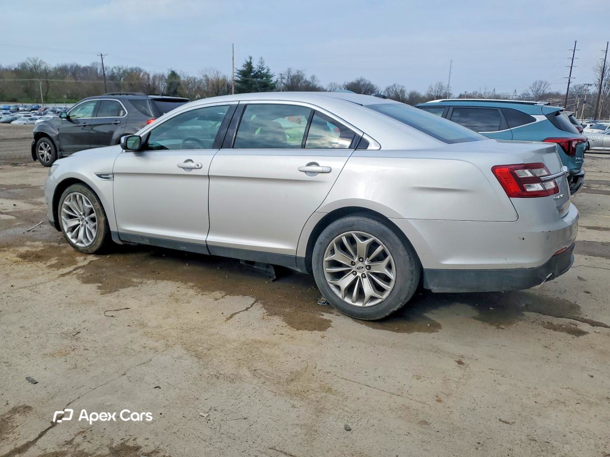 Ford Taurus 2017