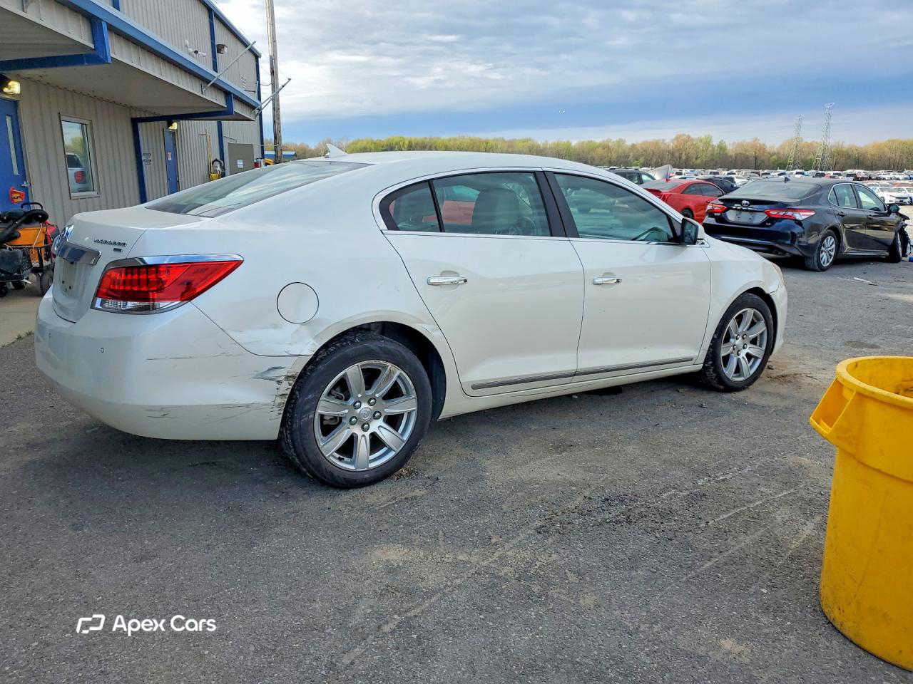 Buick LaCrosse 2011