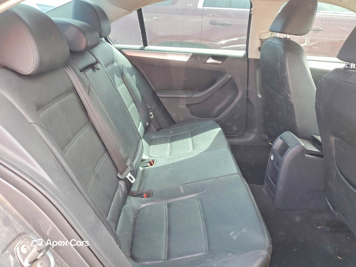 Volkswagen Jetta 2013