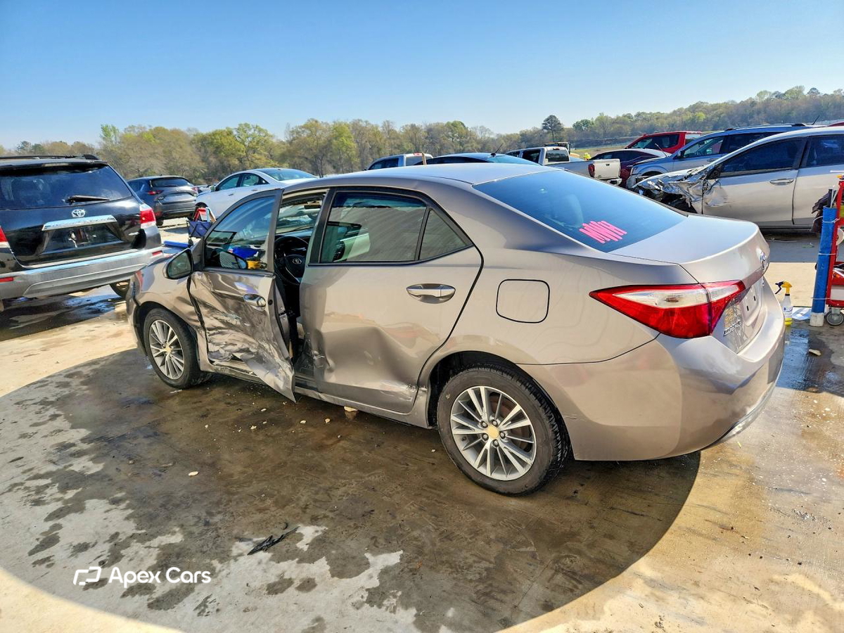Toyota Corolla 2015