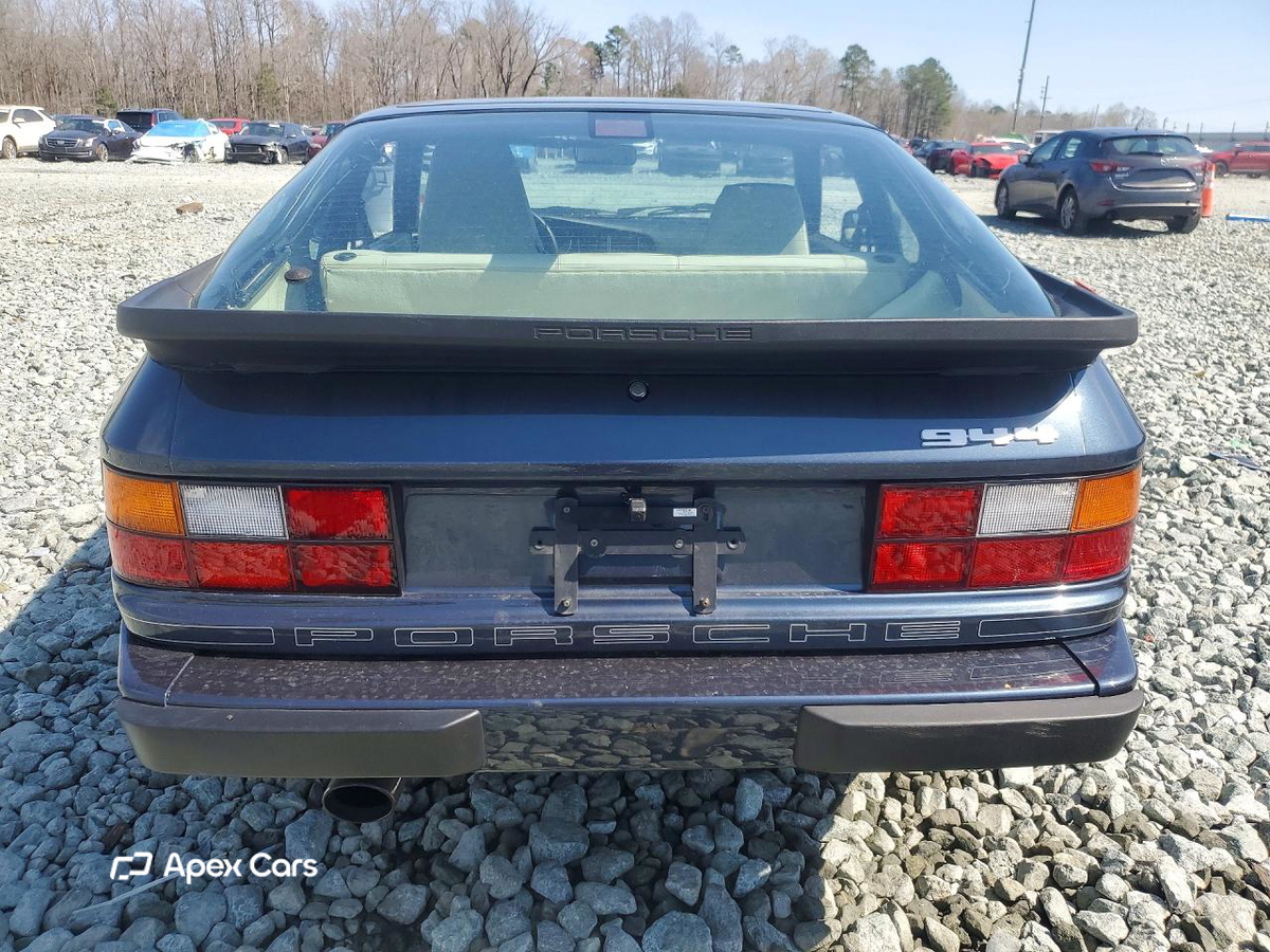 Porsche 944 1987
