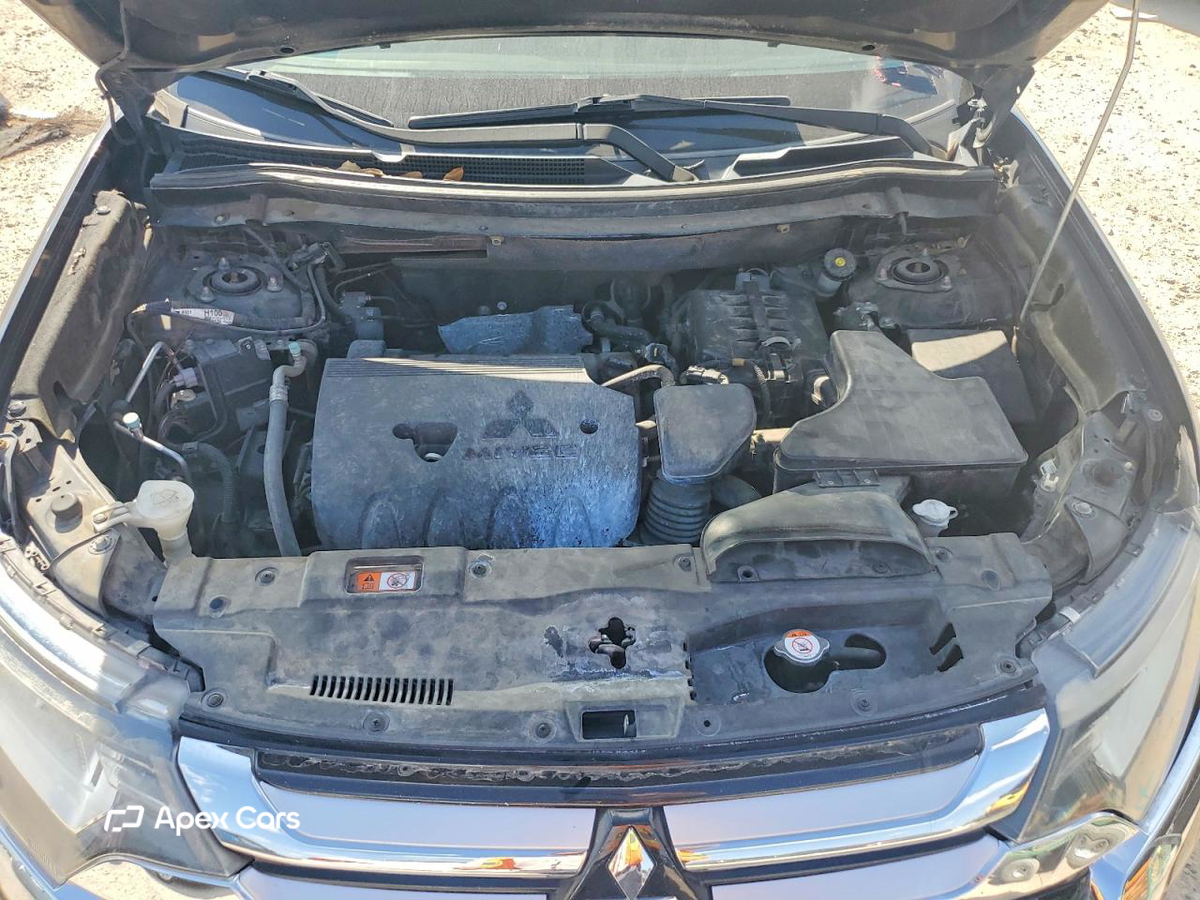 Mitsubishi Outlander 2016