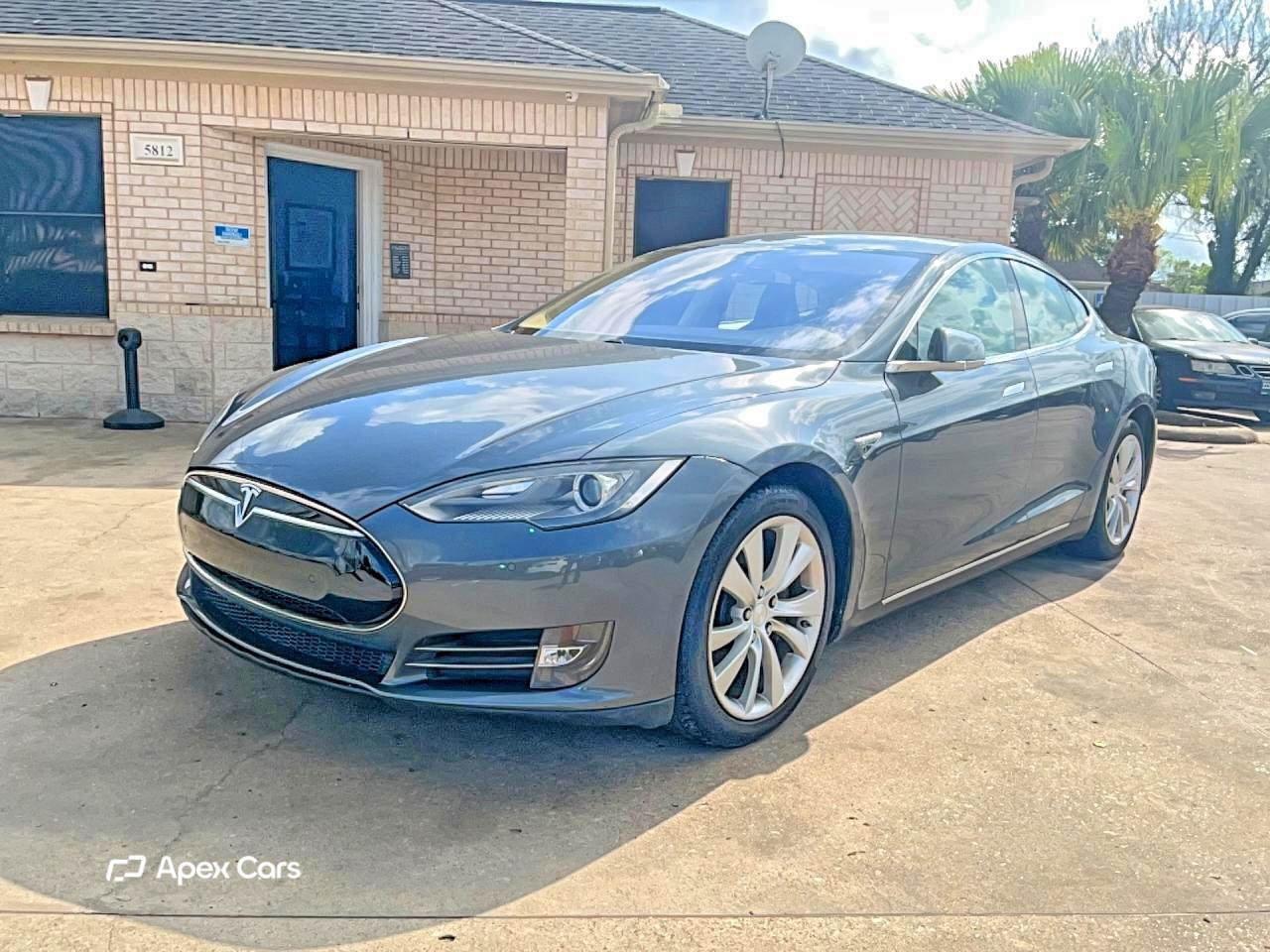 Tesla Model S 2013