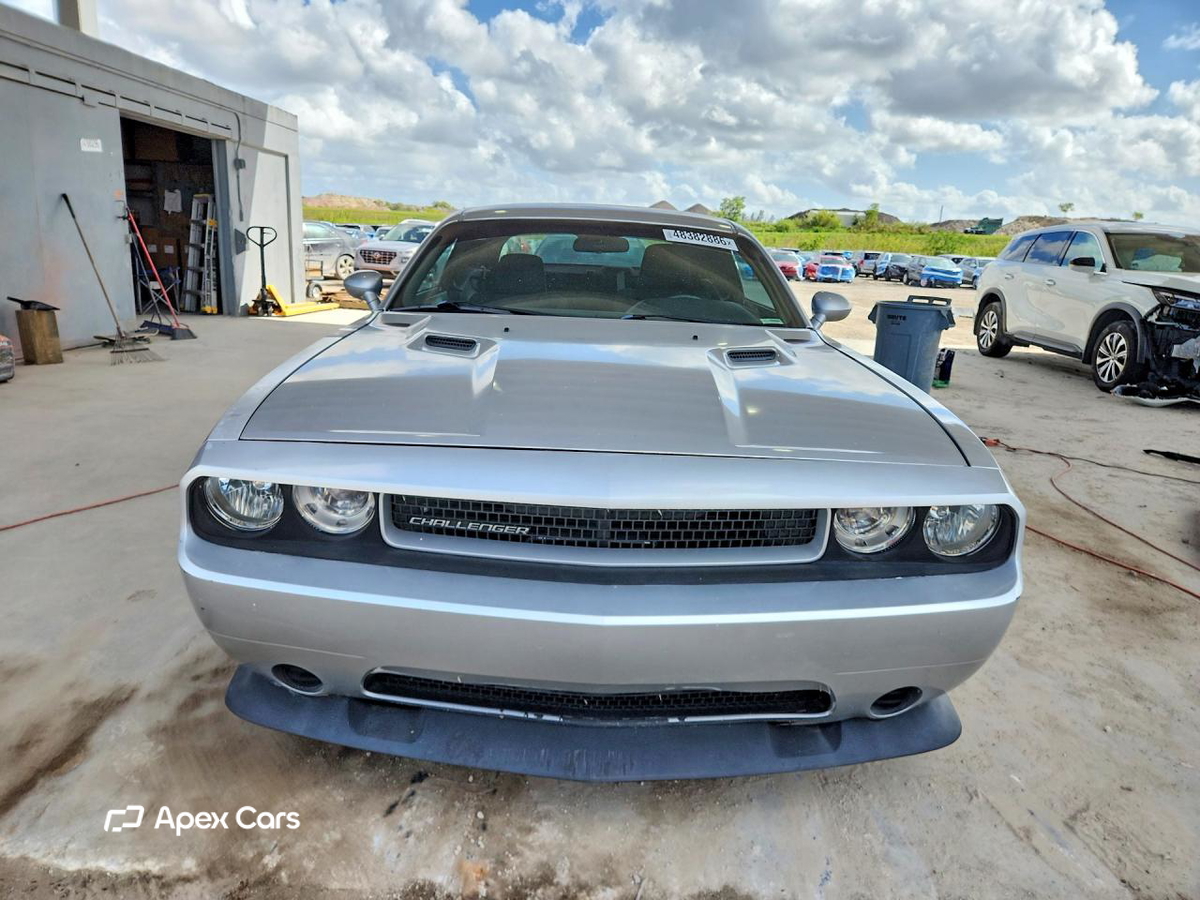 Dodge Challenger 2012