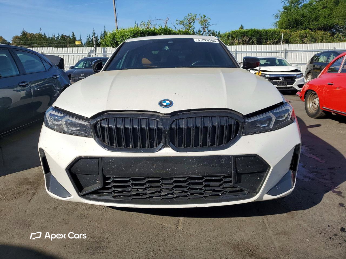 BMW Series 3 2023