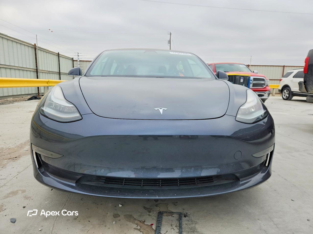 Tesla Model 3 2018
