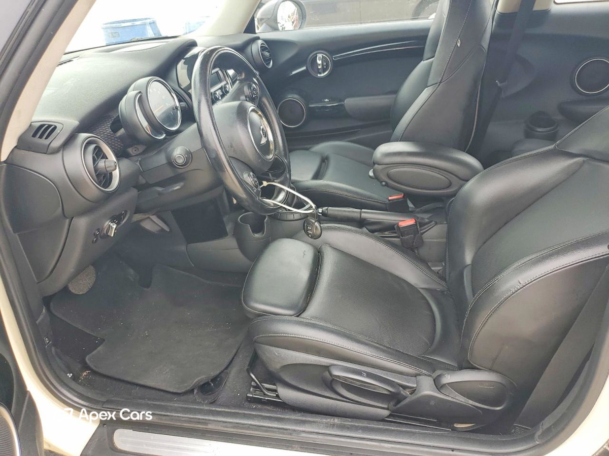 MINI Cooper 2014