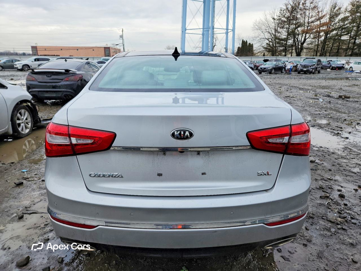 Kia Cadenza 2016