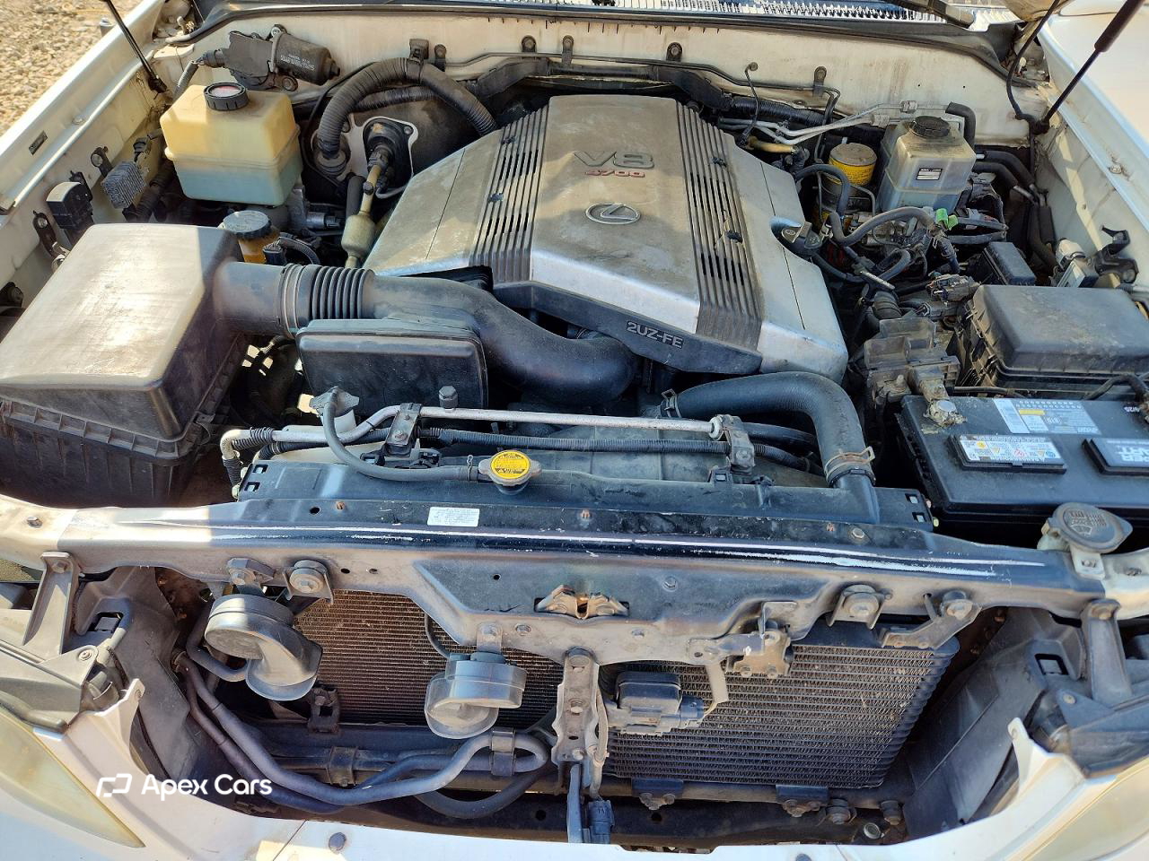 Lexus LX 2006