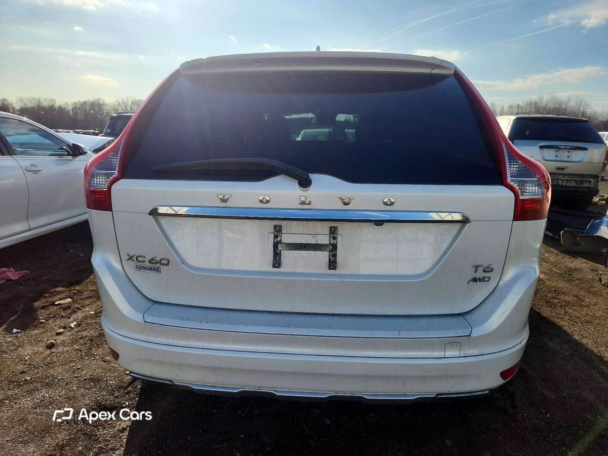 Volvo XC60 2015