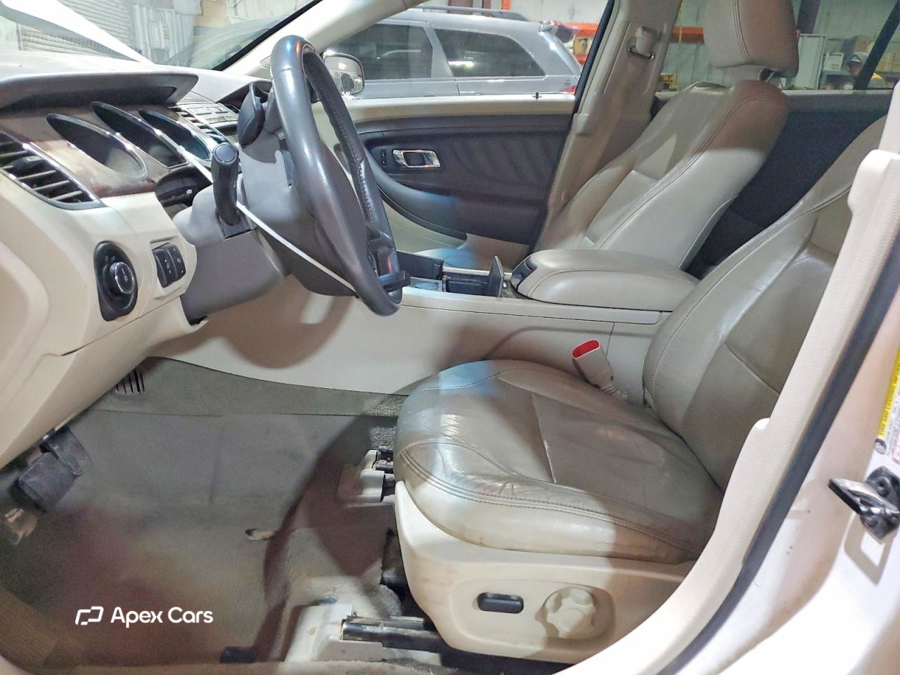 Ford Taurus 2010