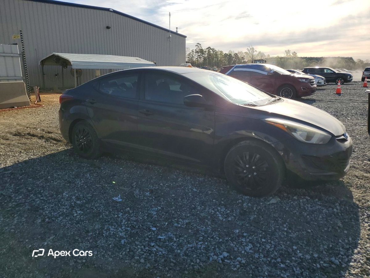 Hyundai Elantra 2016