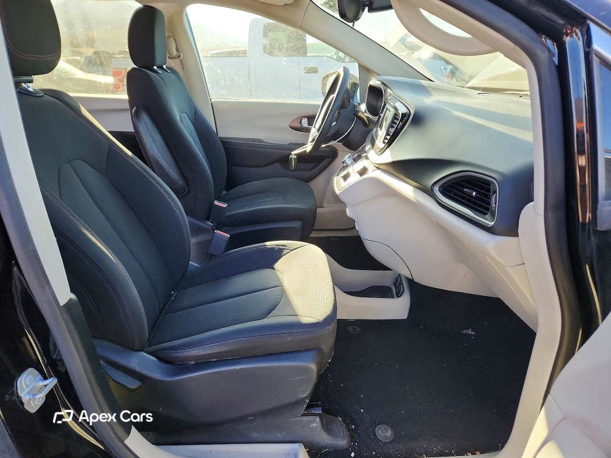 Chrysler Pacifica 2017