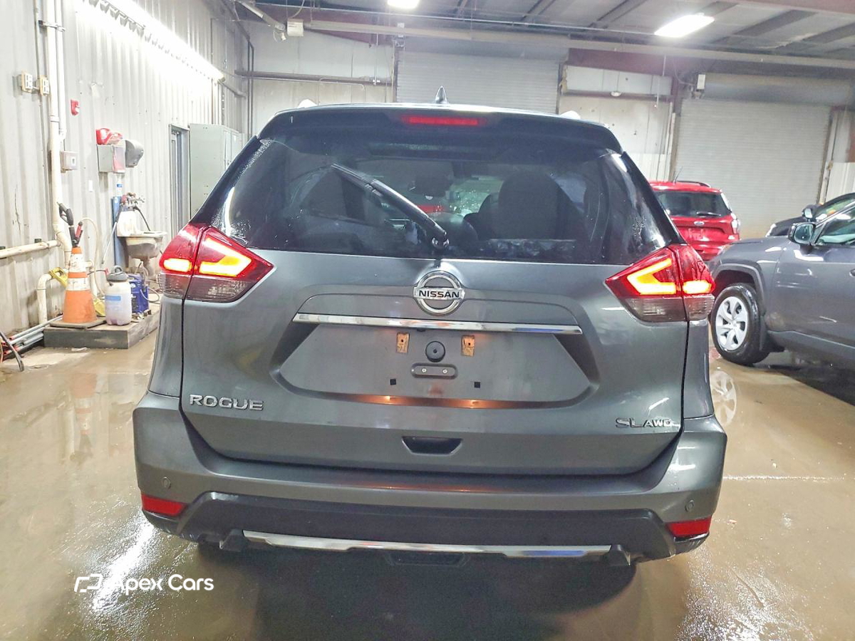 Nissan Rogue 2020