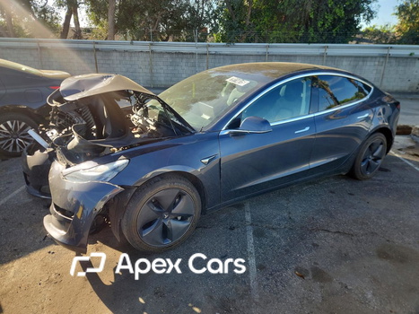 Tesla Model 3 2019 - Image 1 of 12