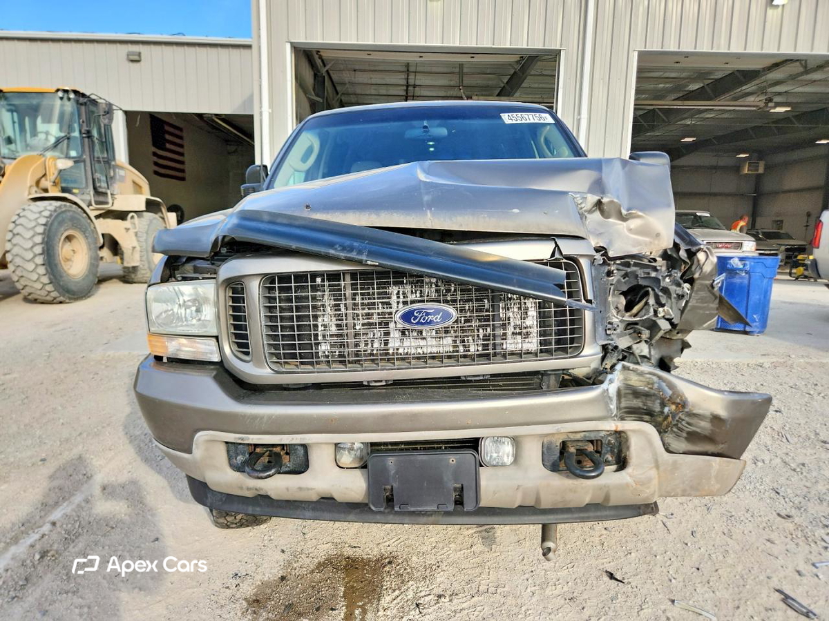 Ford Excursion 2003