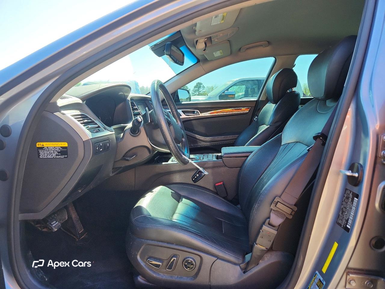 Hyundai Genesis 2016