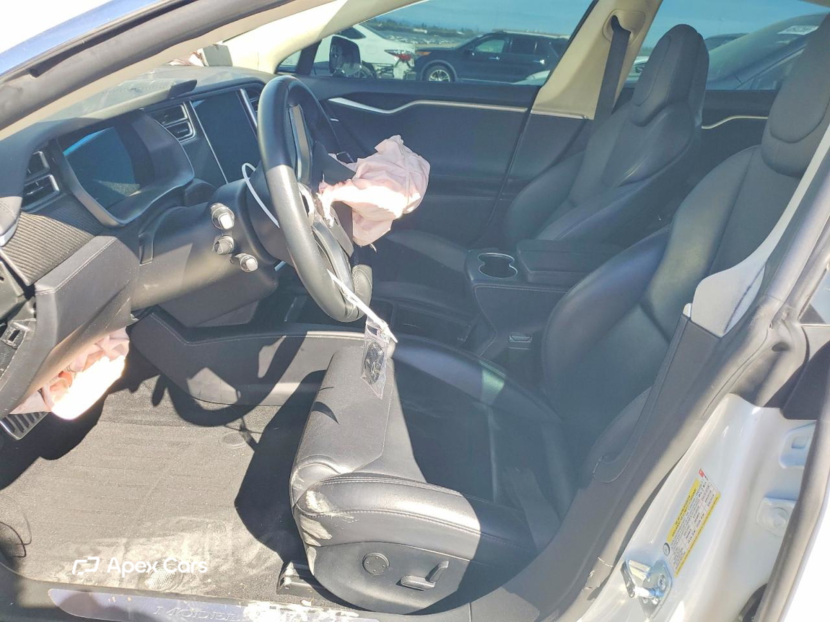 Tesla Model S 2018
