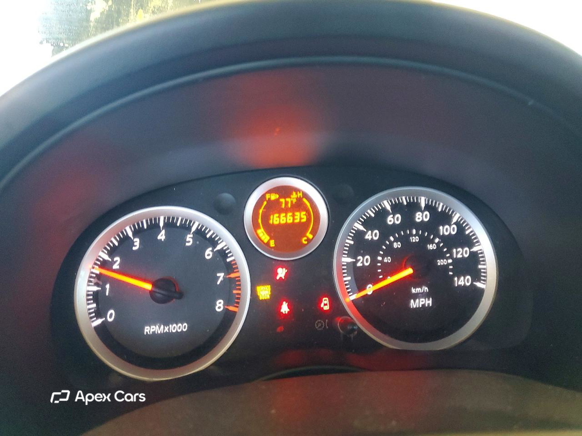 Nissan Sentra 2012