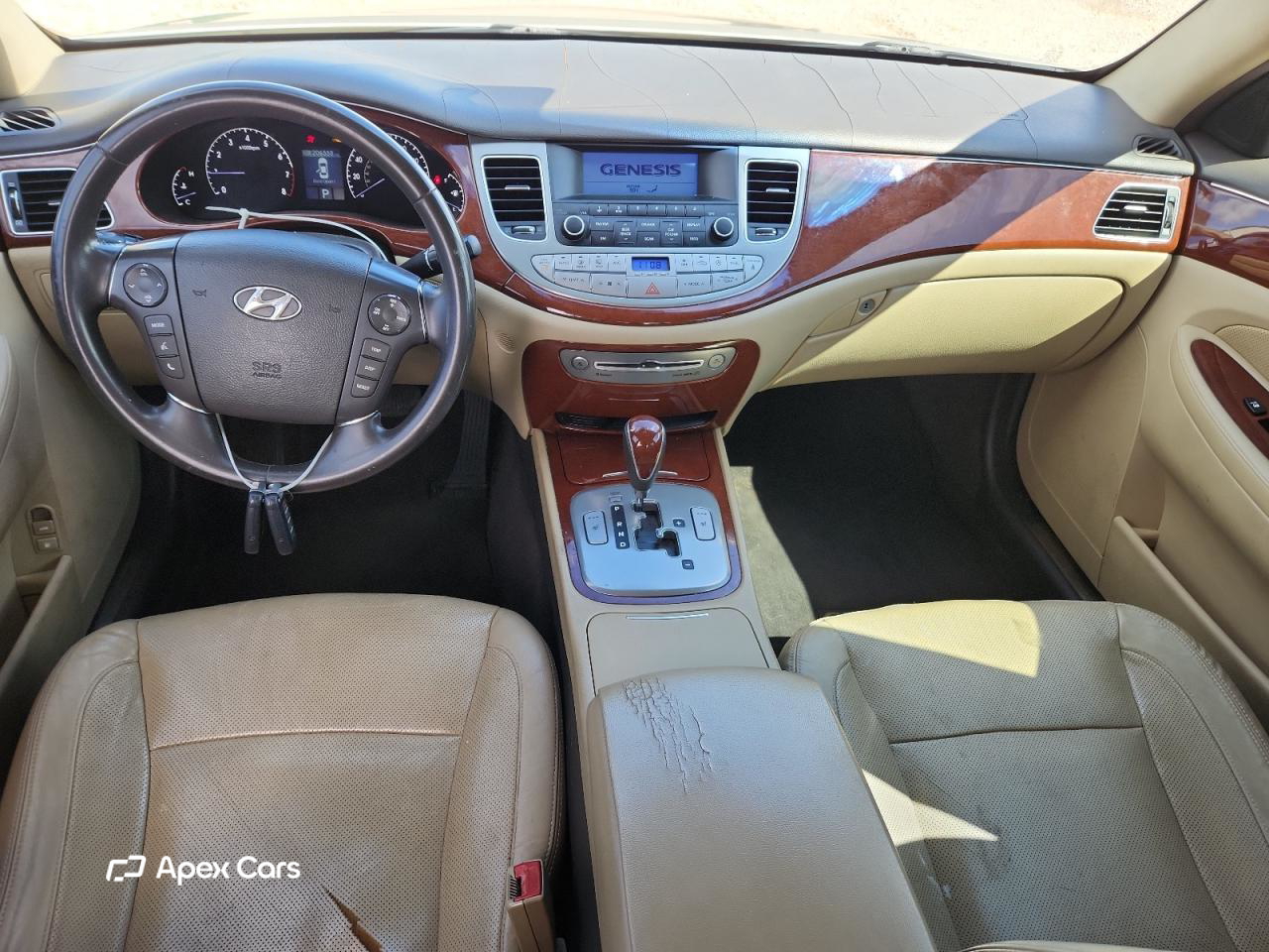 Hyundai Genesis 2012