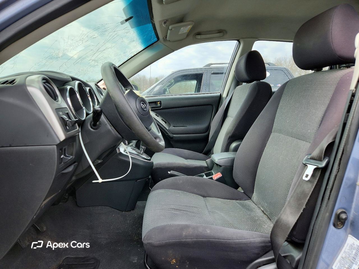 Toyota Matrix 2004