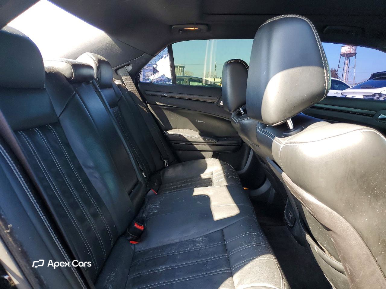 Chrysler 300 2016