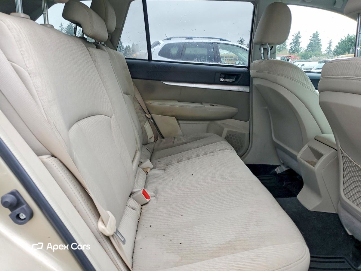 Subaru Outback 2010