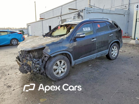 Kia Sorento 2013 - Image 1 of 14