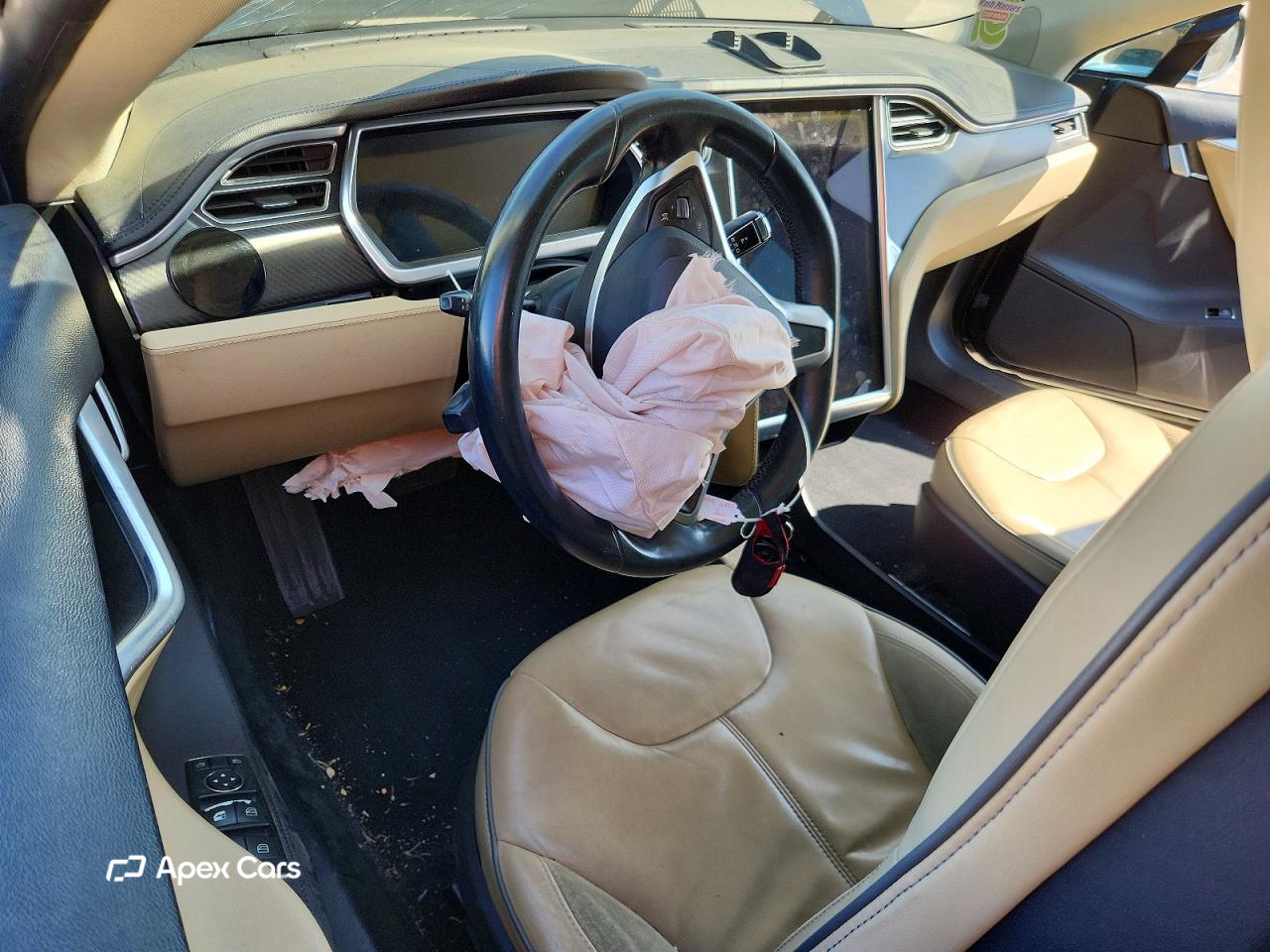 Tesla Model S 2013
