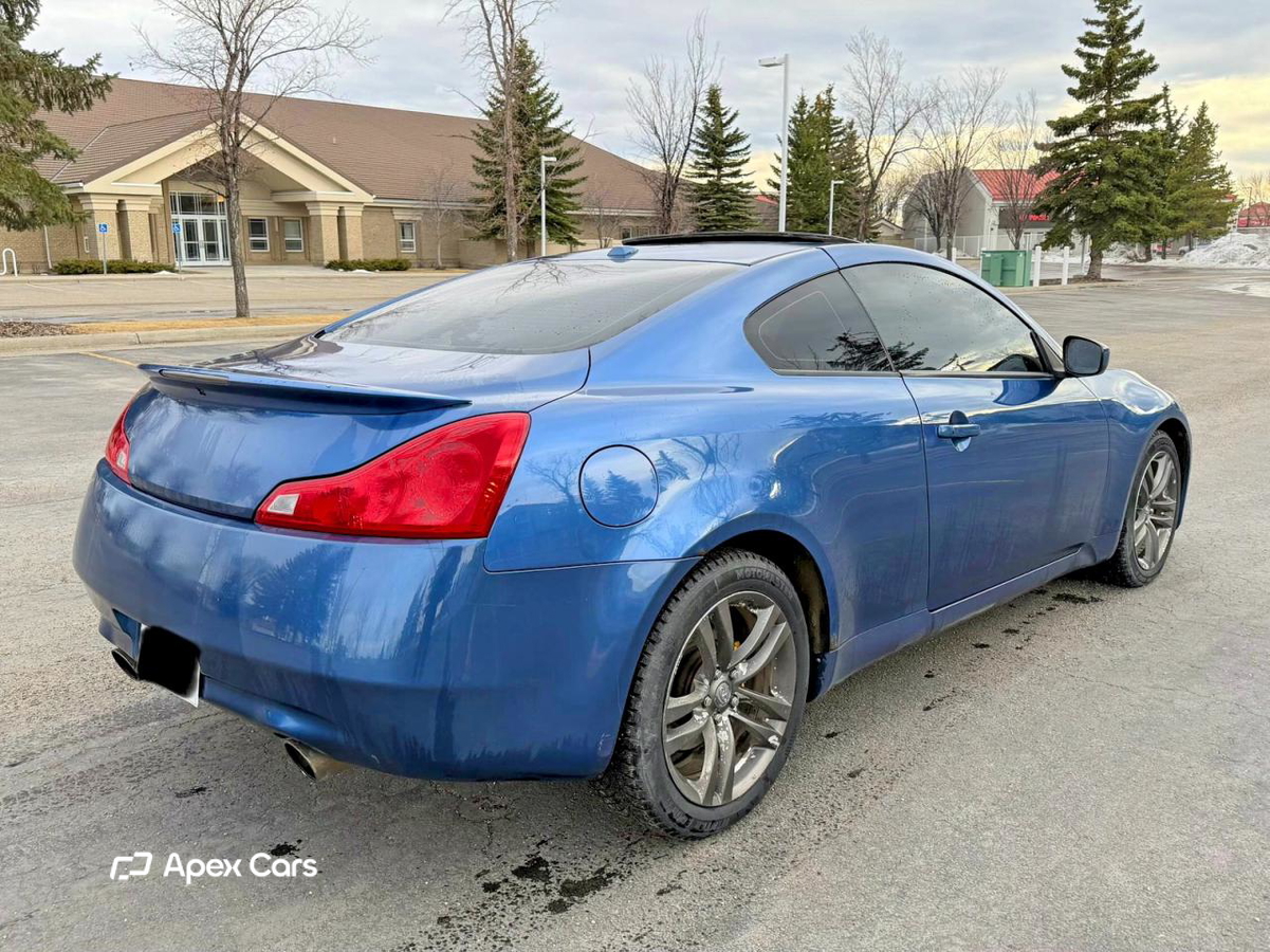 Infiniti G 2009