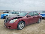 Nissan Altima 2010