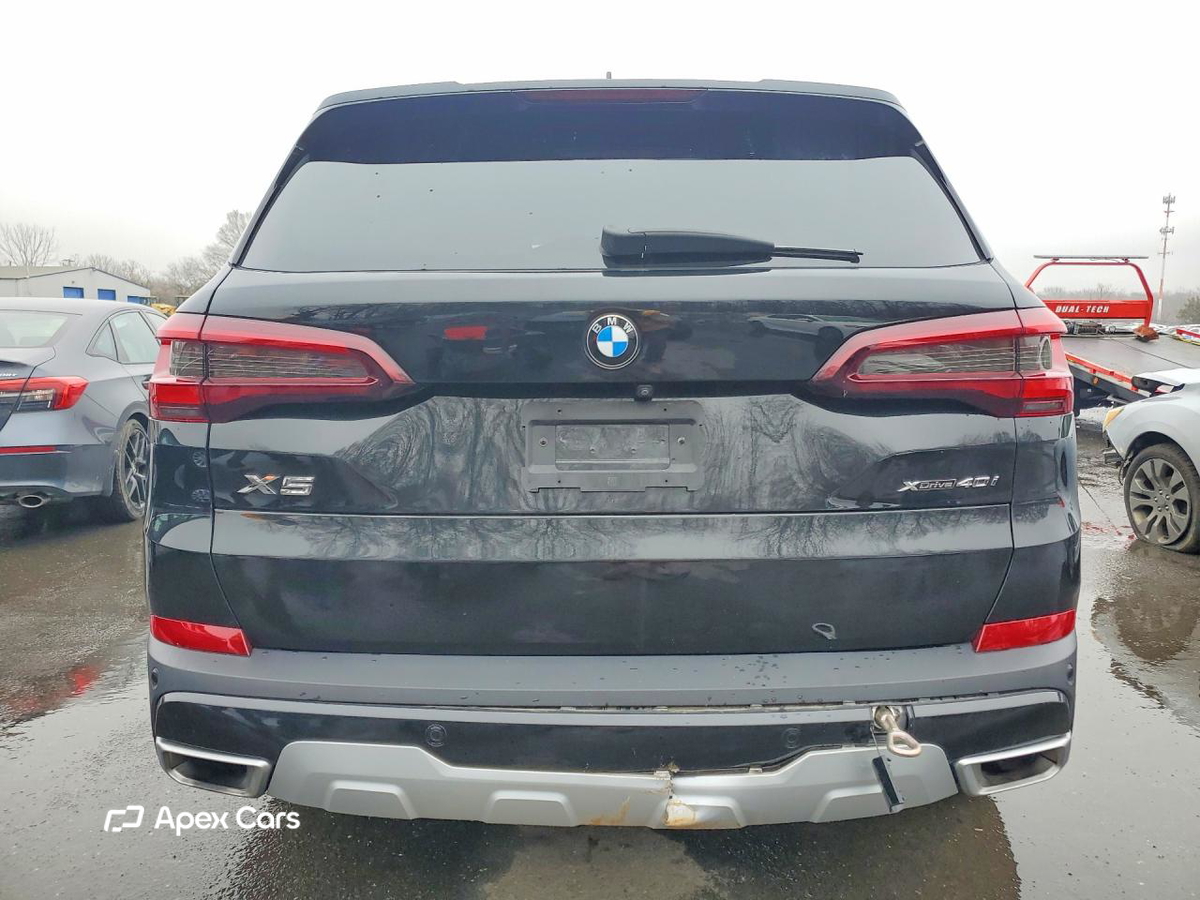 BMW X5 2022